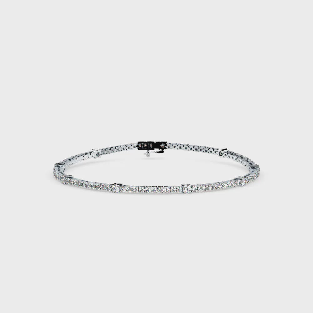 Pulsera de diamantes creados en laboratorio modelo Bar Tennis en oro de 18K (2.35 quilates)